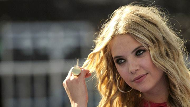 Ashley Benson Smiling And Cute Eyes Face Closeup